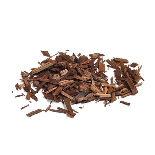 Oak chips are a useful and money saving alternative to oak barrels for winemaking